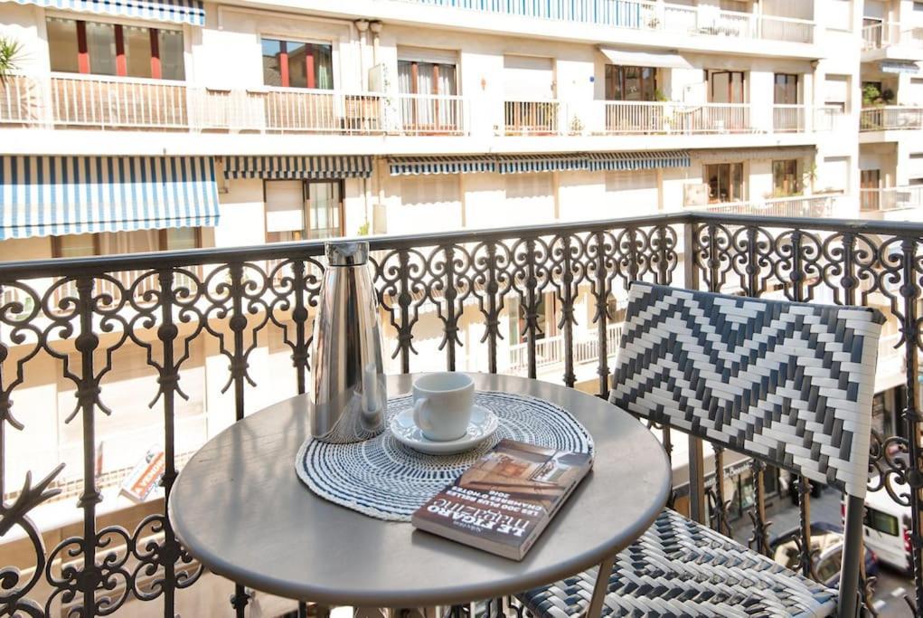 Very 2p With Comfort, Center Ac/wifi Apartment Nizza