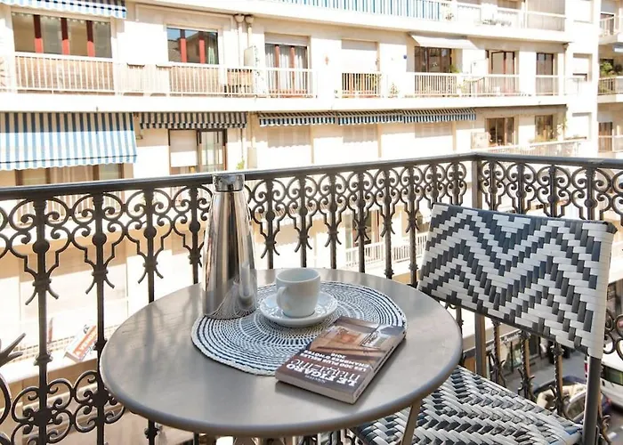 Very Nice 2P With All Comfort, City Center Ac/Wifi